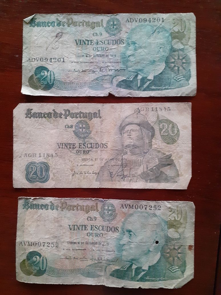 Notas de vinte escudos.