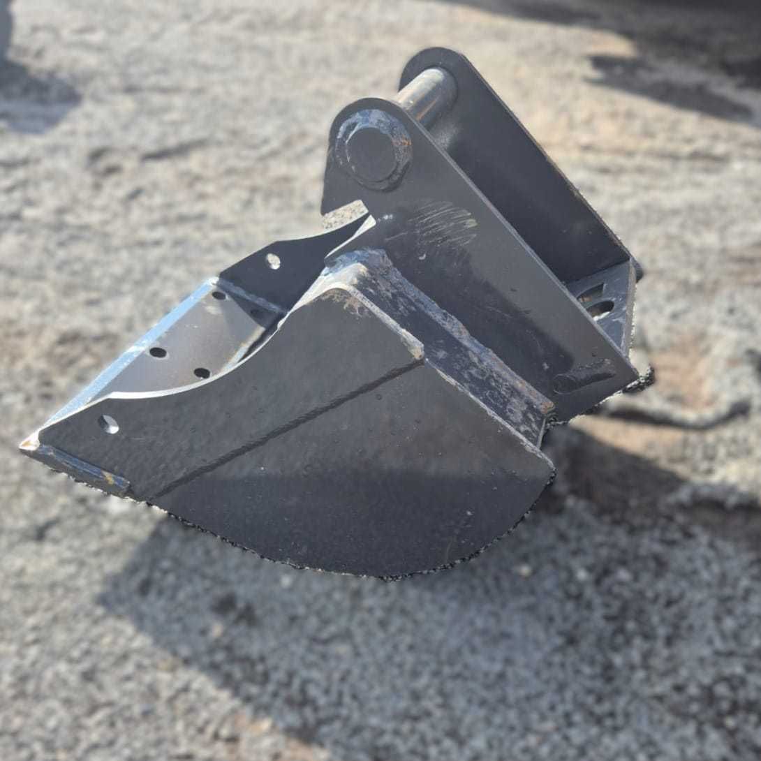 Łyżka kopiąca koparki CAT Komatsu Terex Volvo JCB Yanmar MS01 30cm 40c