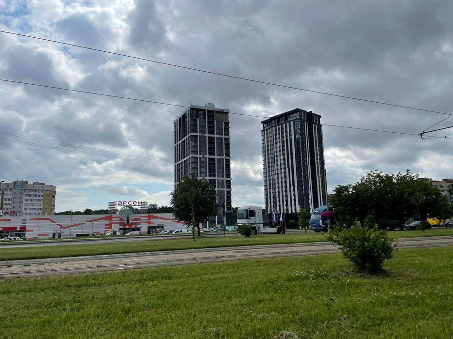 Продаж 1-кімнатної квартири в Avalon Апарт на пр. Червоної Калини