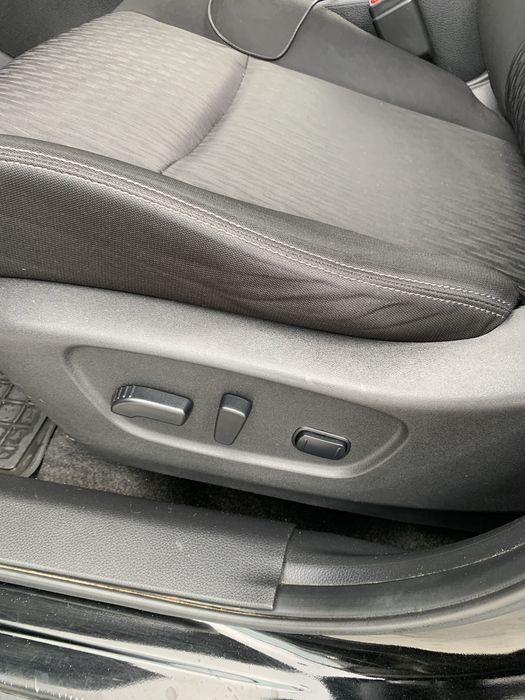 Продам Nissan Rogue