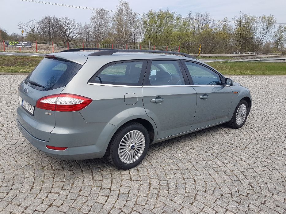 Wypożyczalnia Wynajem Samochodów Dostawczych,Osobowych.Autolawet,La