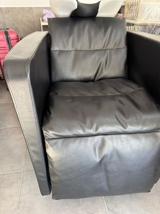 Vendo móveis para salão 3 mês de uso !