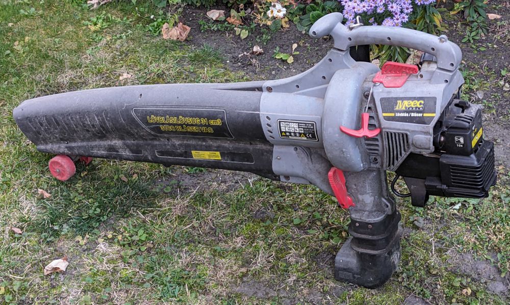 Dmuchawa do liści, spalinowa, odkurzacz MEEC 31CC