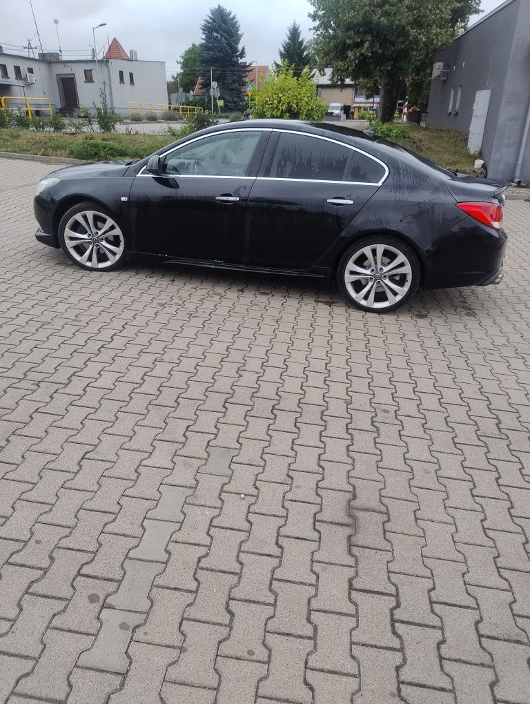 Opel Insignia A 2.0T 220KM 4x4