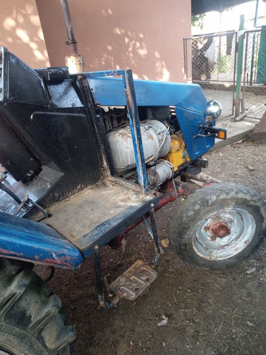 Продам трактор т 25