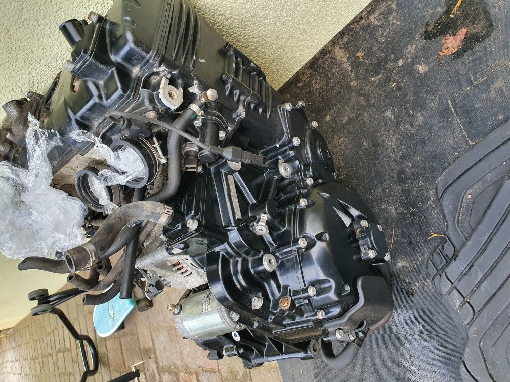 Silnik BMW K1300