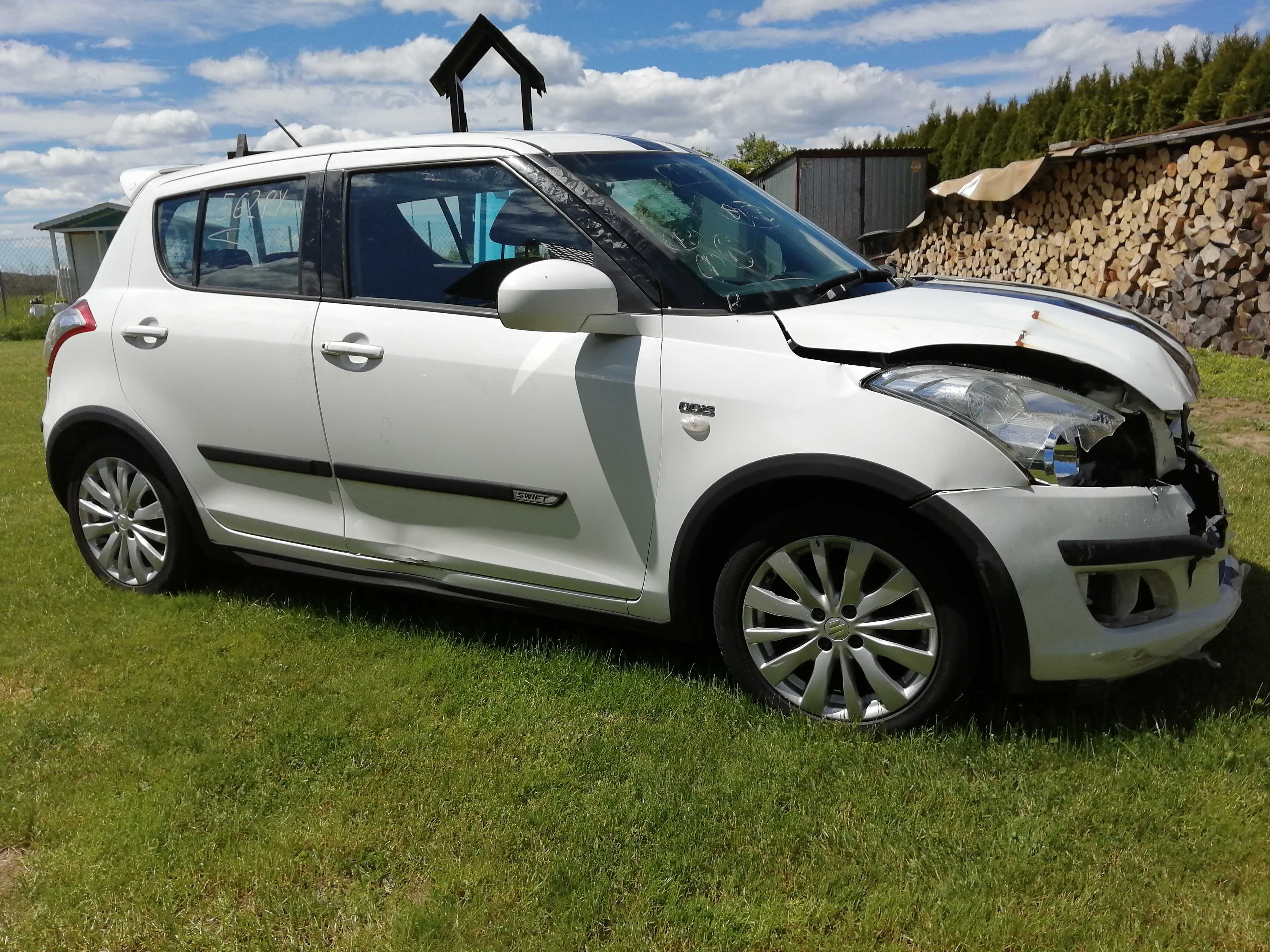 Błotnik prawy lewy przód tył Suzuki Swift MK7 A7E, 26U części jak nowe