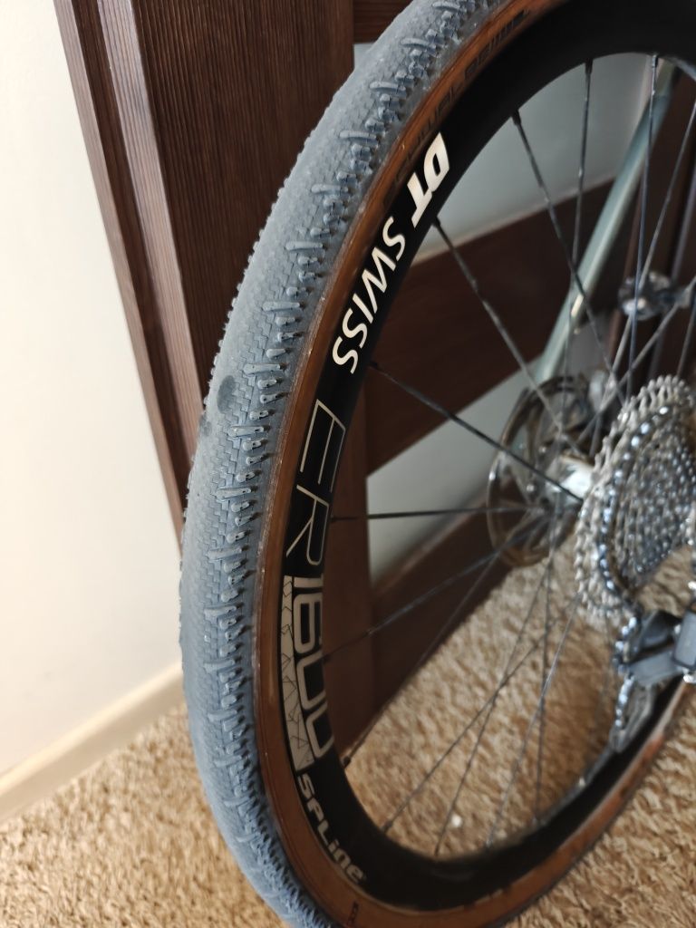 Koła DT Swiss er 1600 spline z oponami