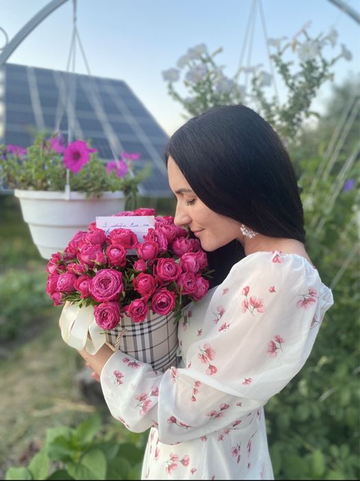 Легке ніжне плаття в якому будете відчувати себе справжньою дівчинкою