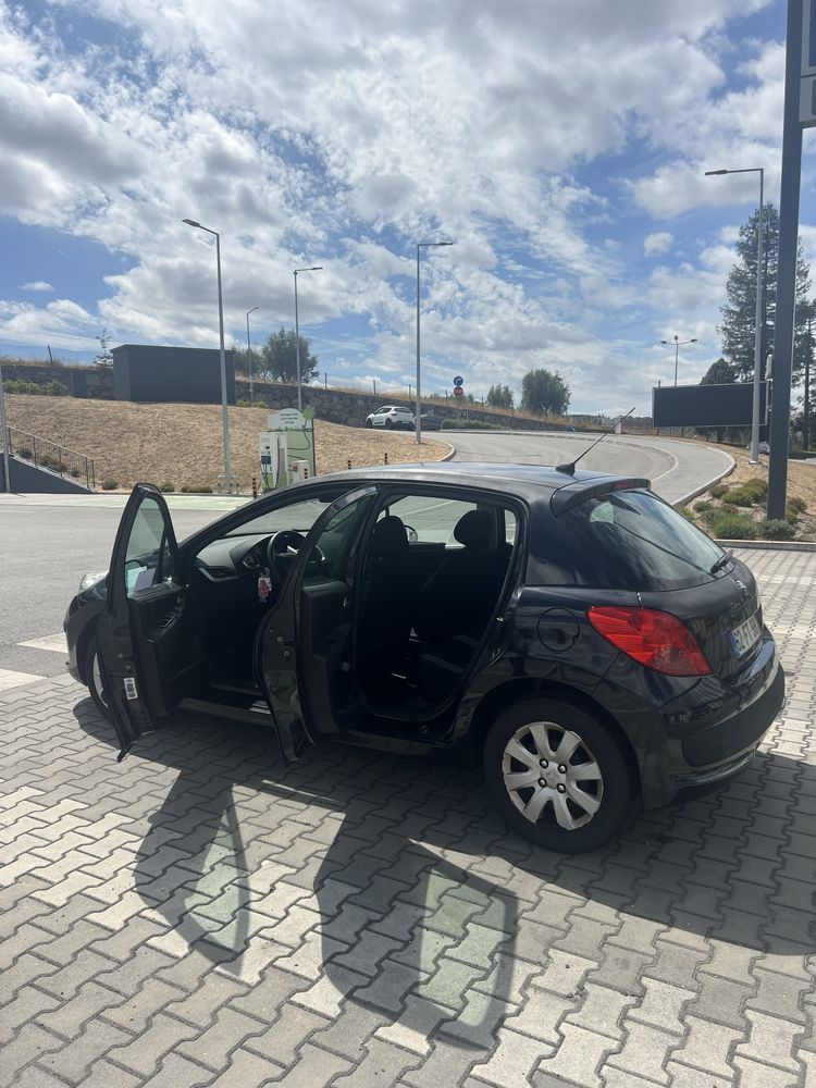 Peugeot 207 1.4 hdi