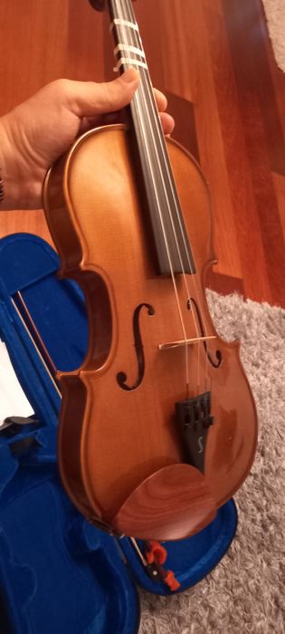 Violino Stentor com estojo e arco 3/4