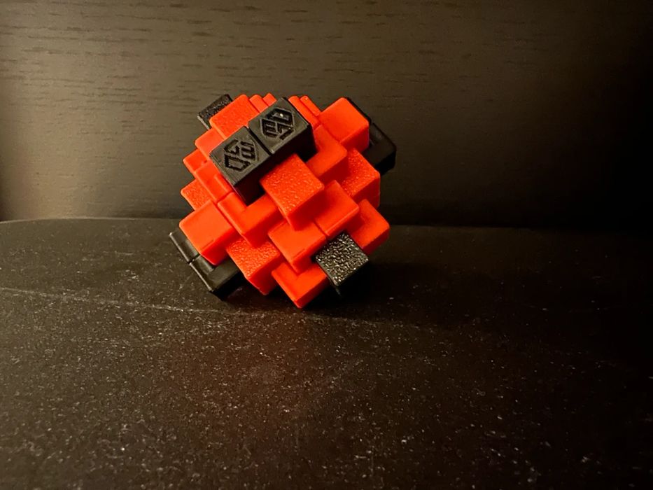 Puzzle de Madeira Burr com 24 Peças