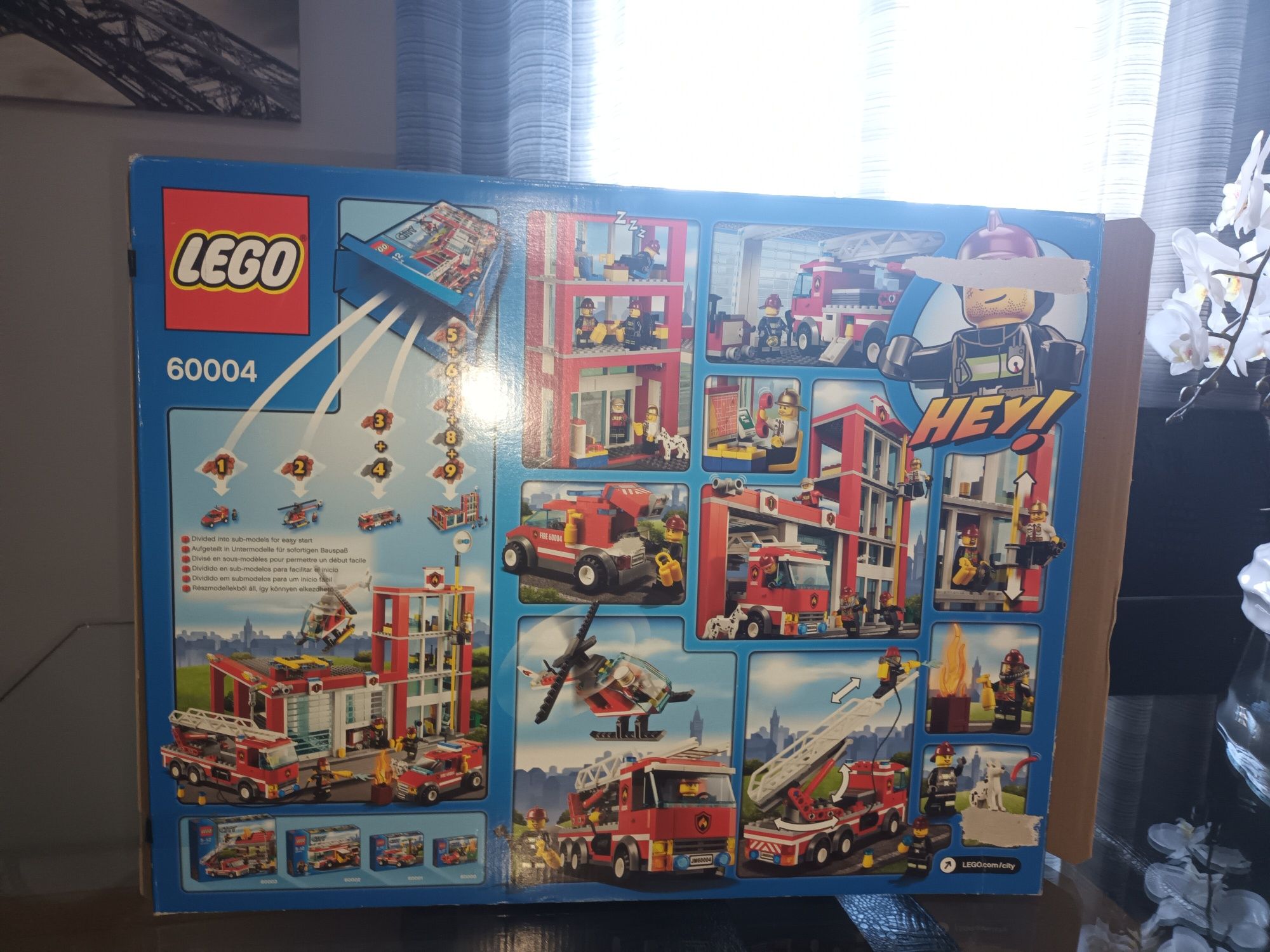 Quartel dos Bombeiros (LEGO City Bombeiros 60004)