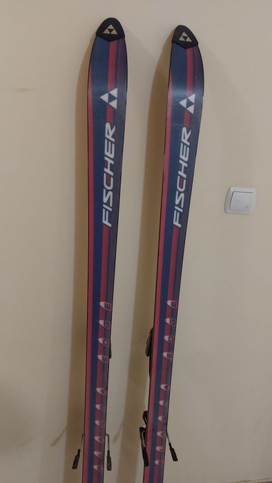 narty Fischer CLS 3 półcarwing 170 cm z wiązaniami