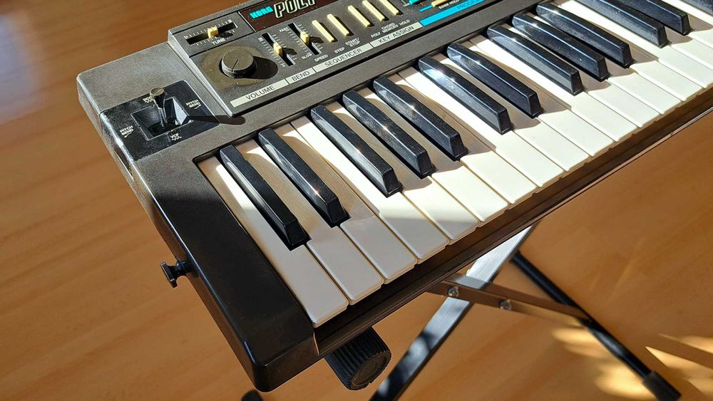 Korg Poly 800 - syntezator/klasyk lat 80