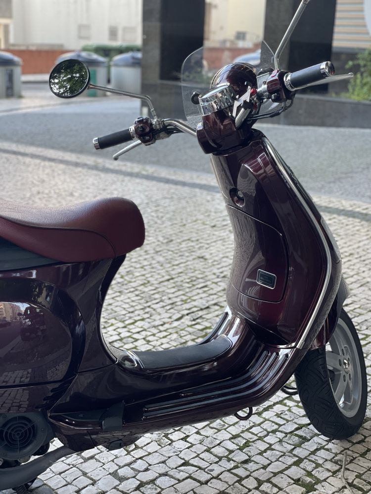 Vespa LX 125 – Edição Especial “Vie della Moda” | Ano 2011
