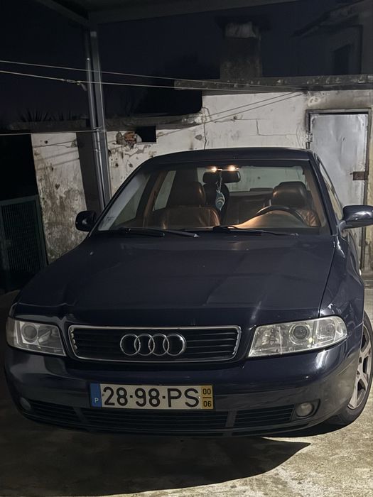 Audi A4 cunzento escuro (preço negociavel)