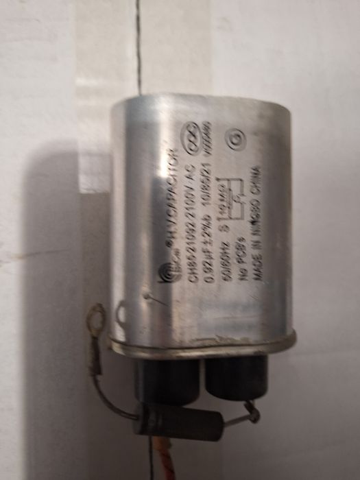 Transformator z mikrofalówki GAL 700E-4