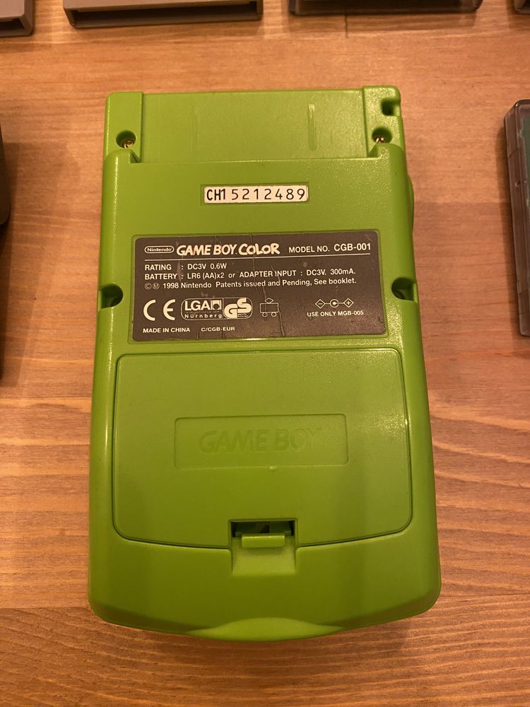 Game Boy Color + 6 gier