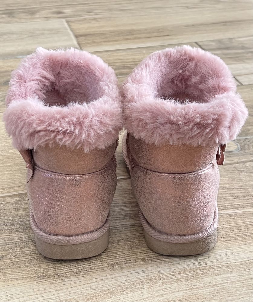 Buty ocieplane, botki typu UGG