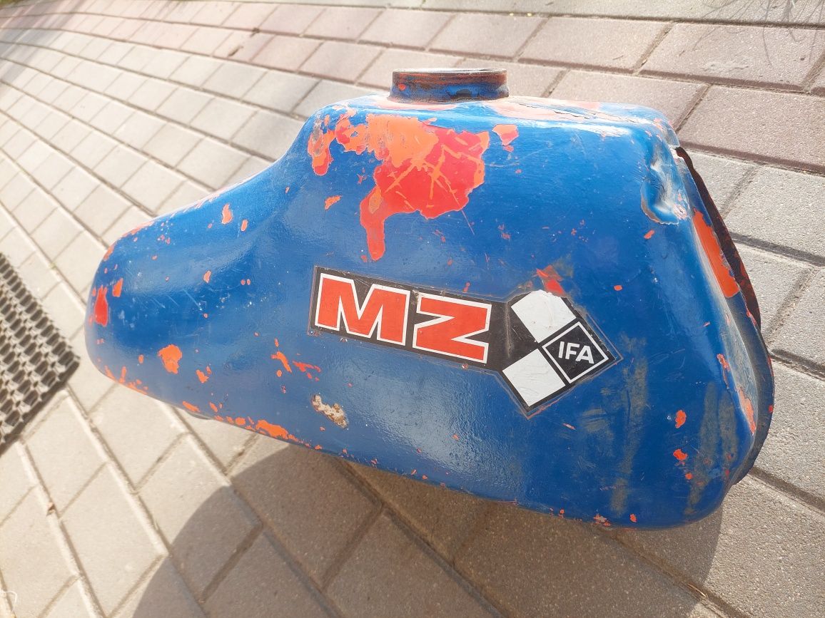 Zbiornik paliwa ETZ 250, części