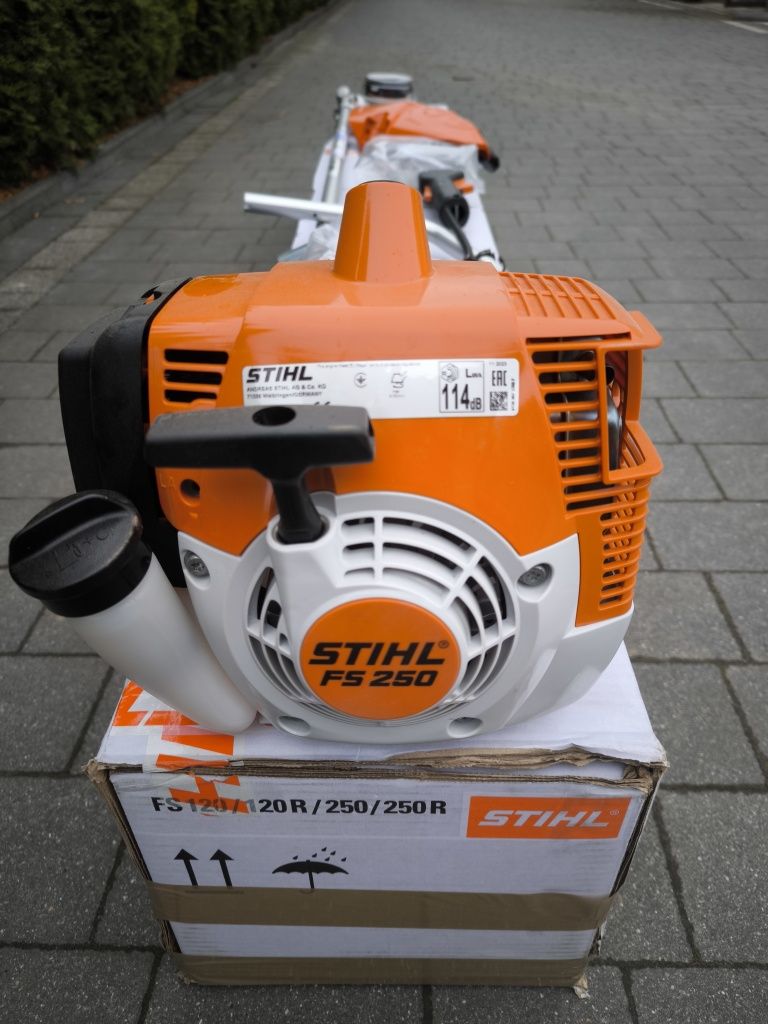 Stihl Fs 250 NOWA KOMPLET Zwykły Gaźnik