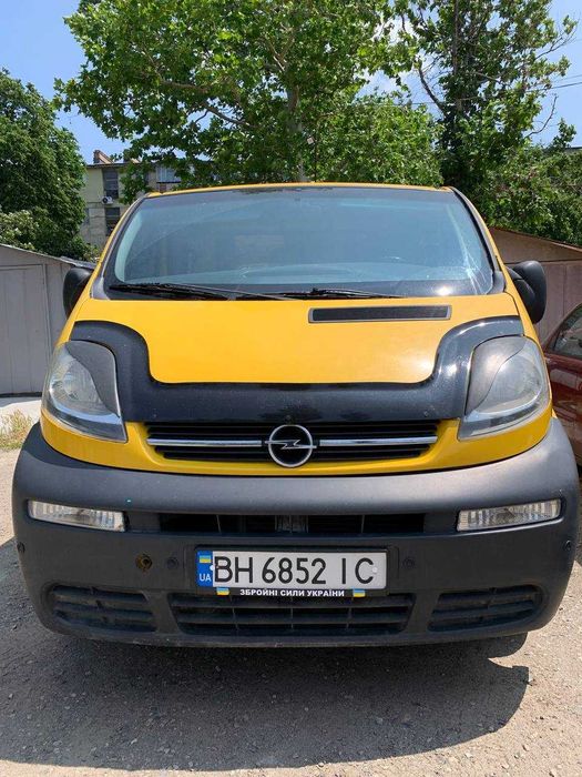 Продам Опель виваро