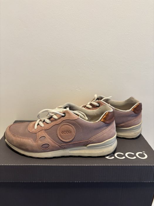 Sneakersy różowe Ecco 36