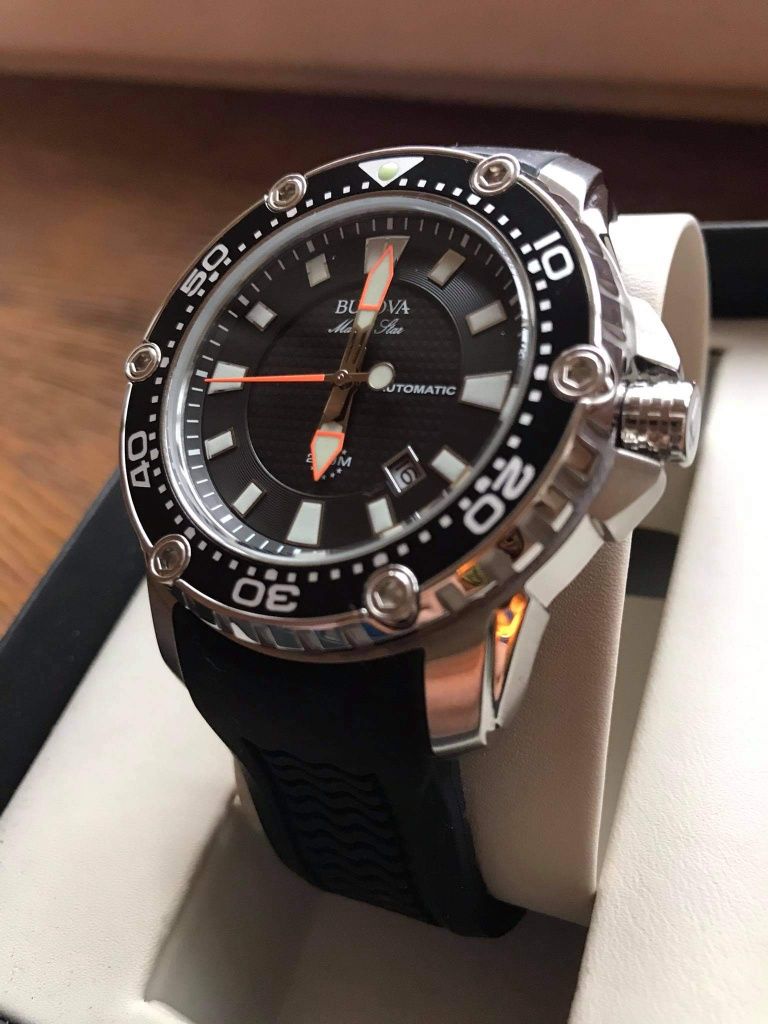 Bulova automatic diver model 98B209