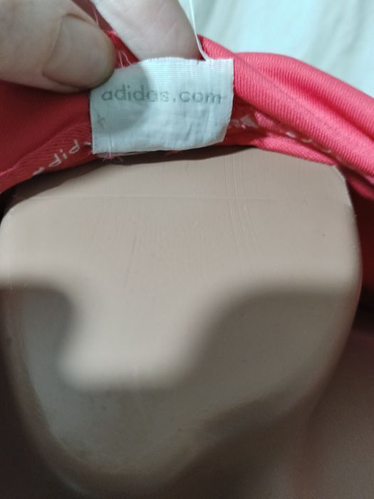 Подарую , віддам даром , в дар спортивна кофта жіноча XS