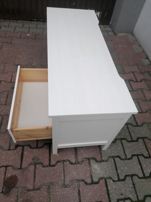Stolik pod telewizor Ikea hemnes drewniany