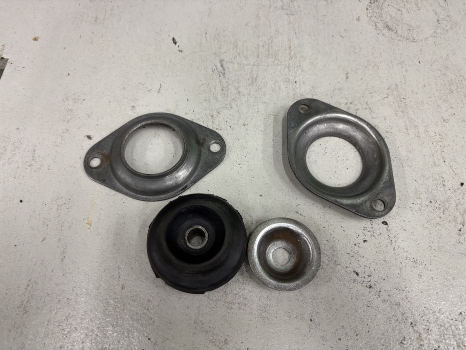 Poduszka silnika uchwyt Mz etz 250 251 Ts Es