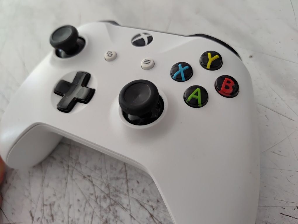 Pad HALL EFFECT Xbox One/One S Microsoft JAK NOWY