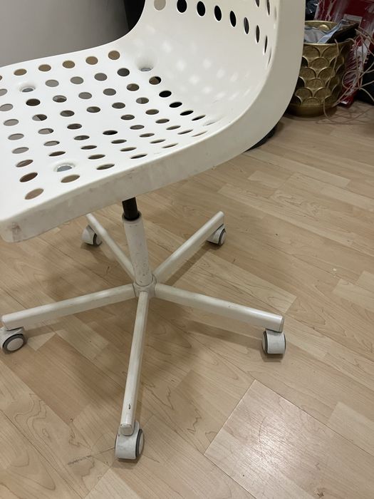Cadeira com rodas e ajuste
