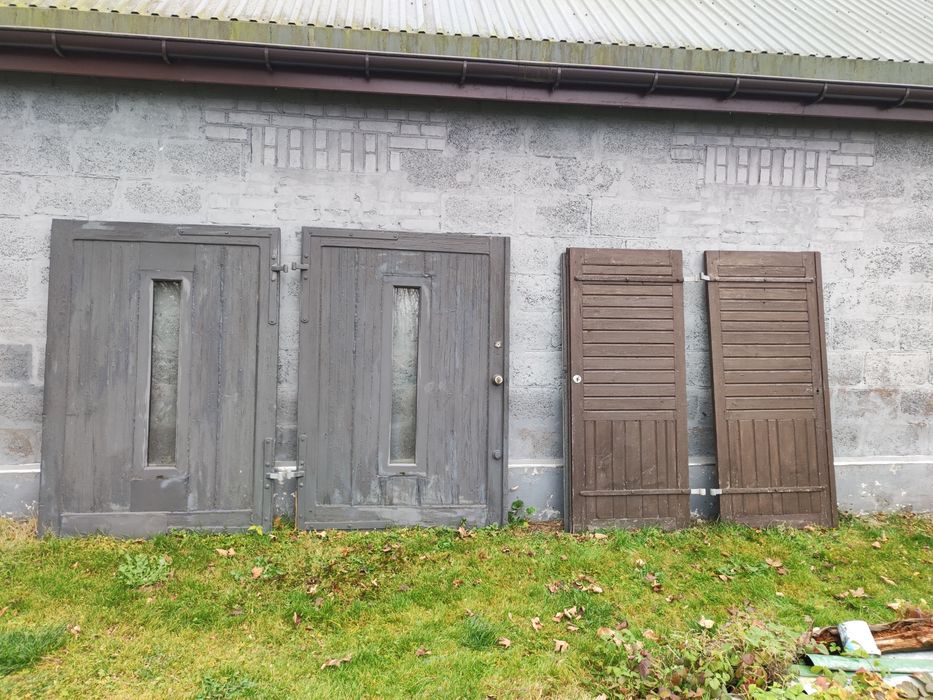 Brama drzwi drewniane warsztatowe