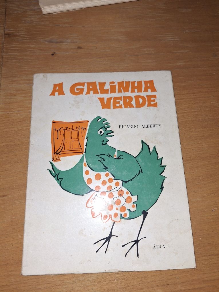 Galinha Verde de Ricardo Alberti ilustrações Júlio Gil