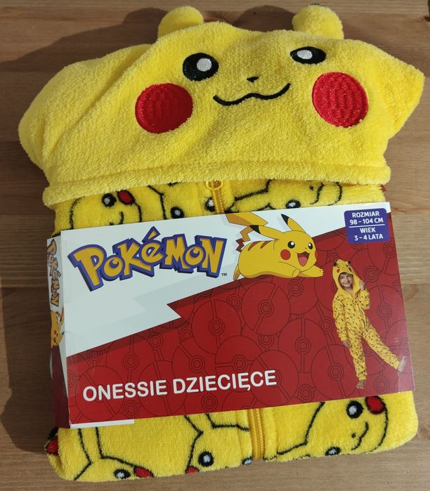 Piżama jednoczęściowa, strój karnawałowy Pokemon 98/104. Nowa z metką.
