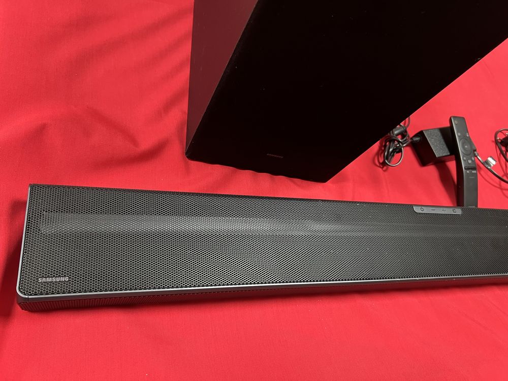 Soundbar Samsung HW-Q600A 3.1.2ch com Subwoofer
