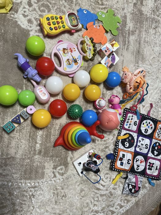 Віддам іграшки для дітей