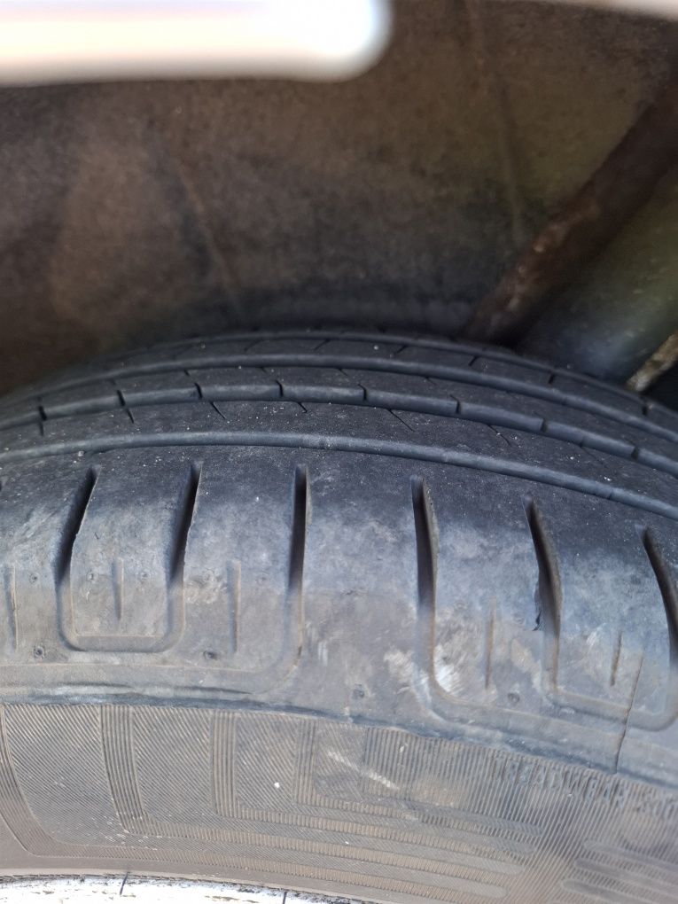 Продаєть шкода А5 1.9д