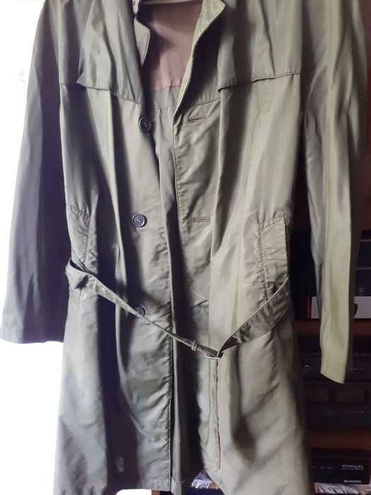 PRL Płaszcz męski ortalionowy kolor oliwkowy