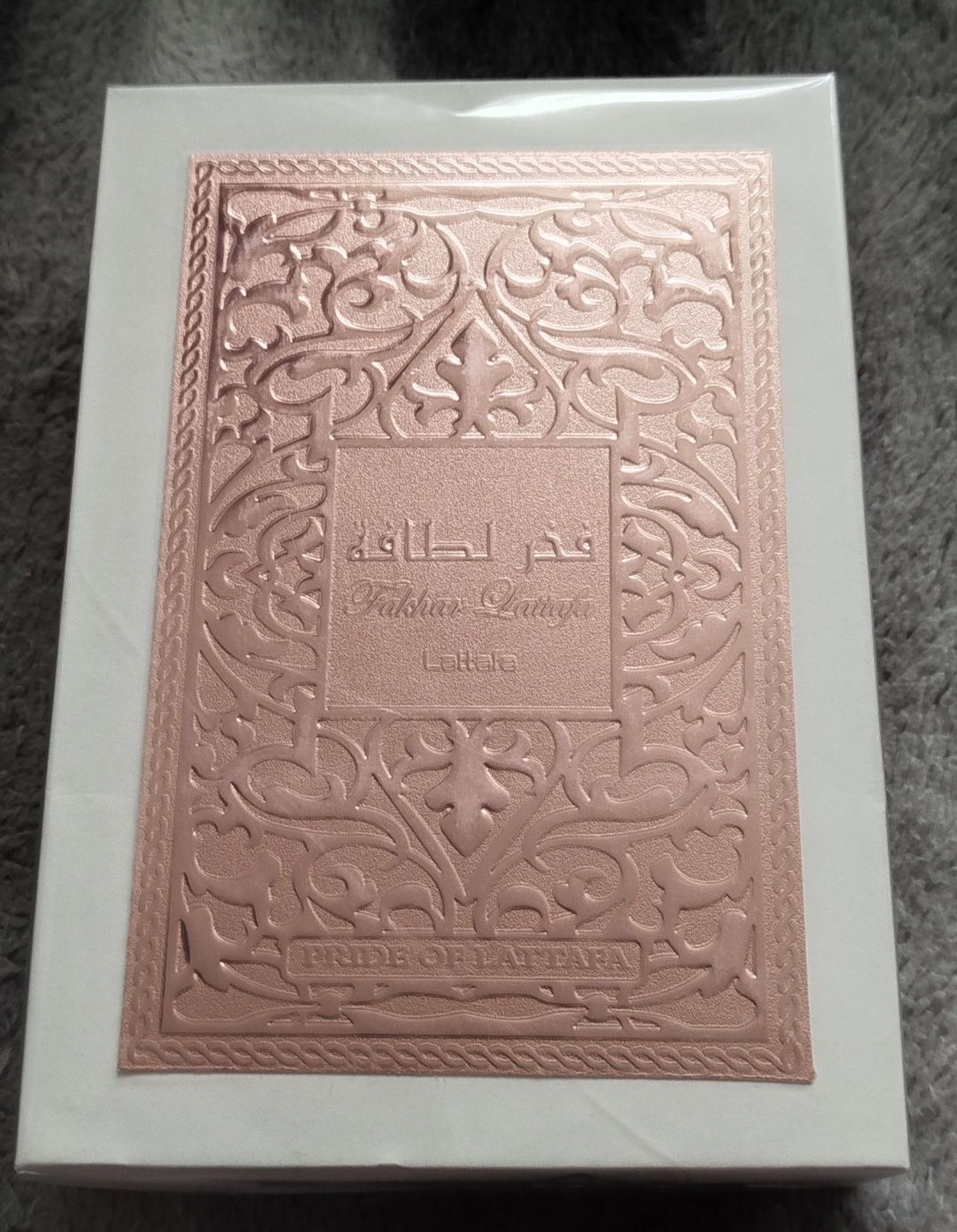 Lattafa Fakhar Rose nowe perfumy damskie arabskie 100 ml