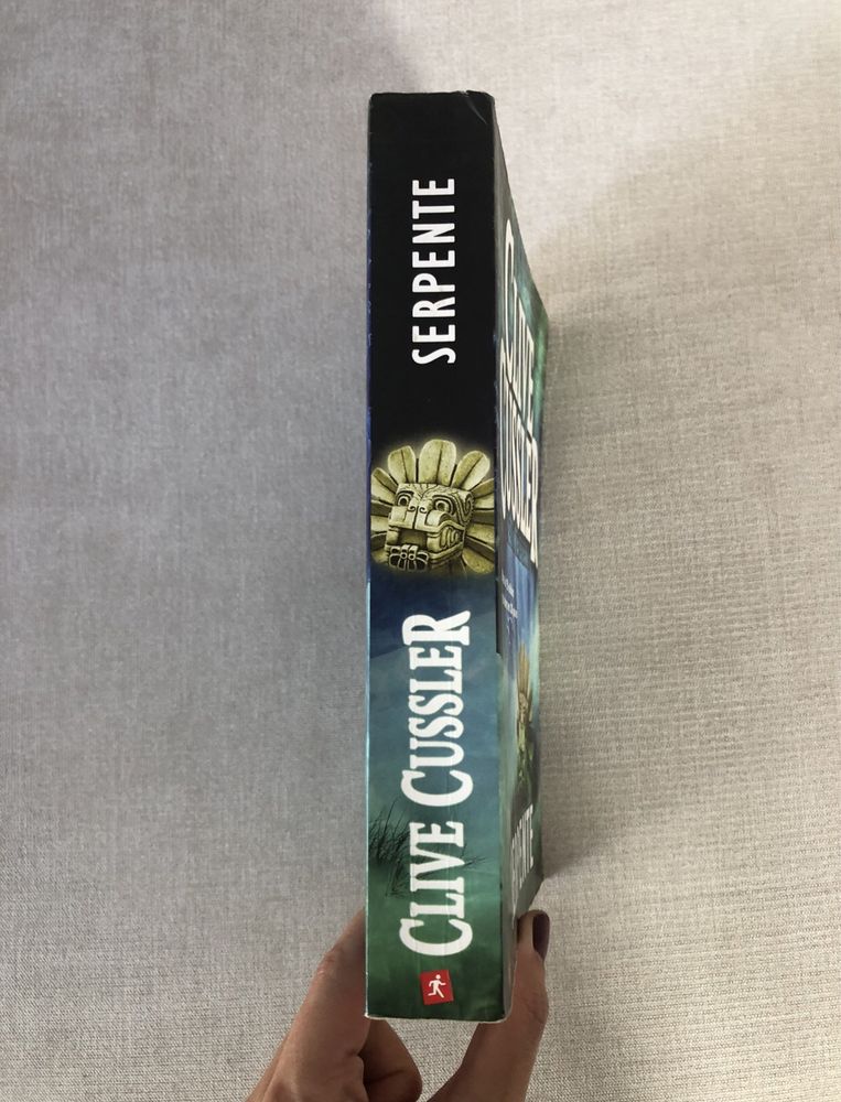 Livro Serpente Clive Cussler