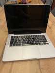 Laptop Apple bez dysku - na cześci
