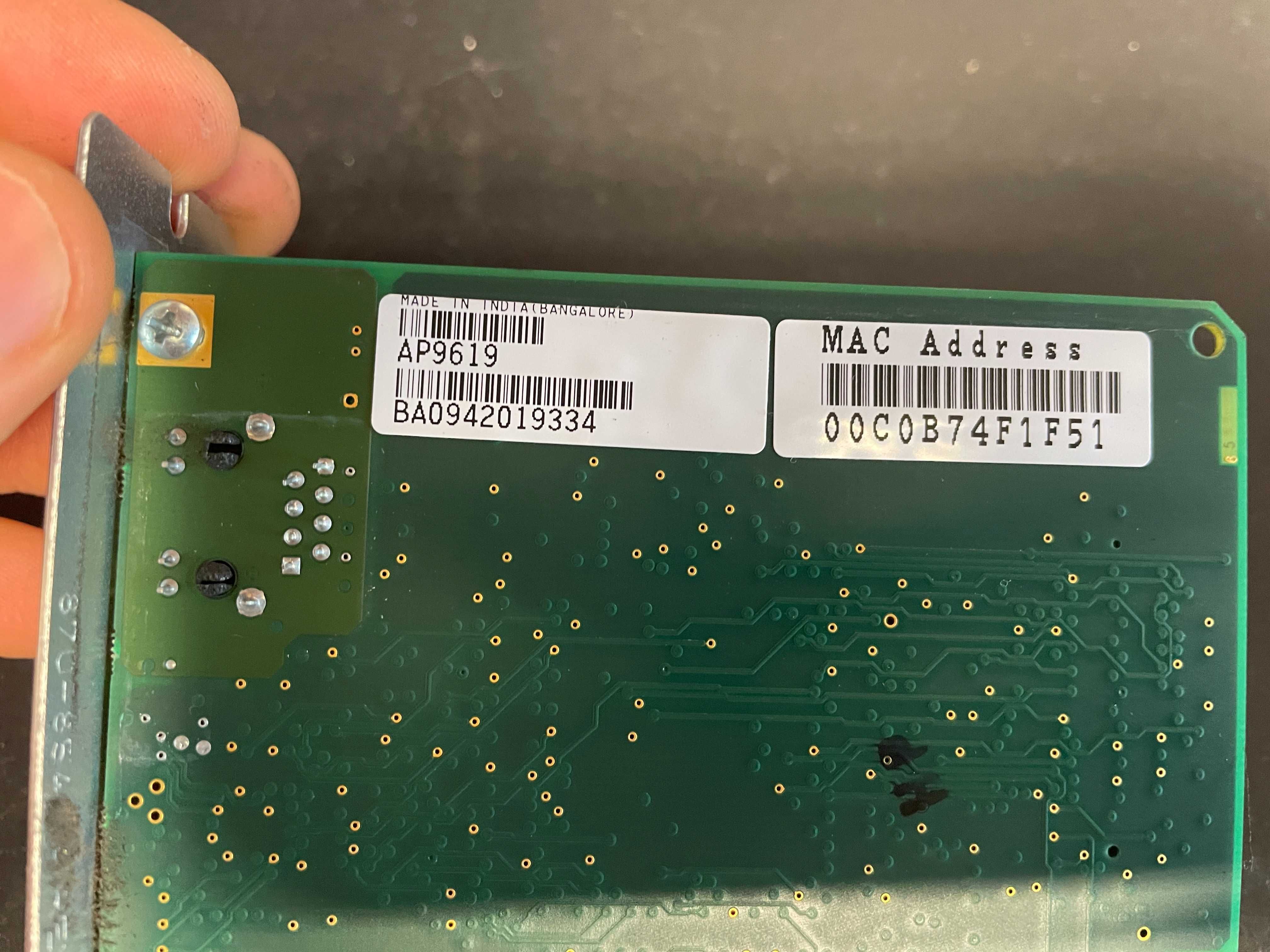 Placa de Gestão de Rede através de UPS - APC - AP9619