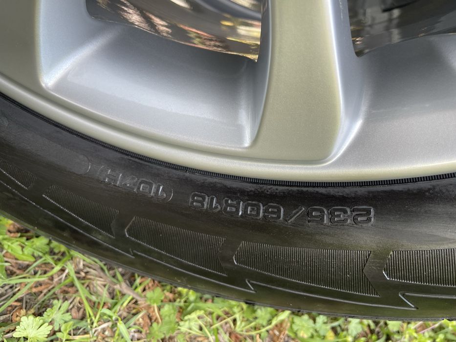 Koła zimowe Volvo XC60 235/60 R18 GOOD YEAR ULTRA GRIP