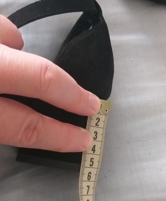 Женские босоножки 38 размер