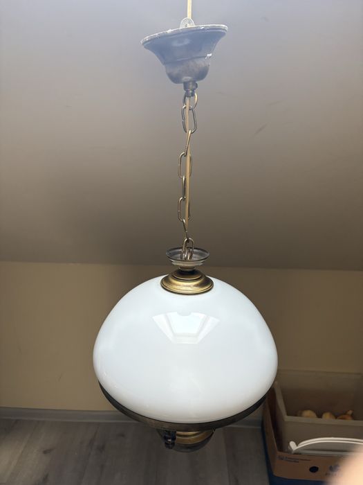 Lampa wiszaca stylowa