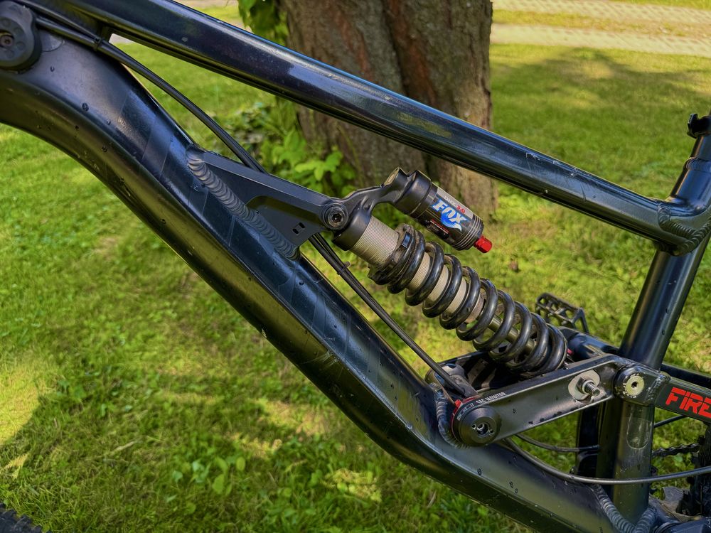Rower Canyon Dhx 27.5 DH zjazdowy Dartmoor Pro
