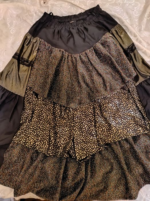 Strój przebranie piękna spódnica dworska wiktoriańska